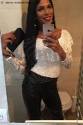 Roma Trav Thais Melo 388 32 39 396 foto selfie 171