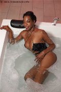 Foto Immagine Jennifer Lopez Transescort Casoria 3292814384 - 2